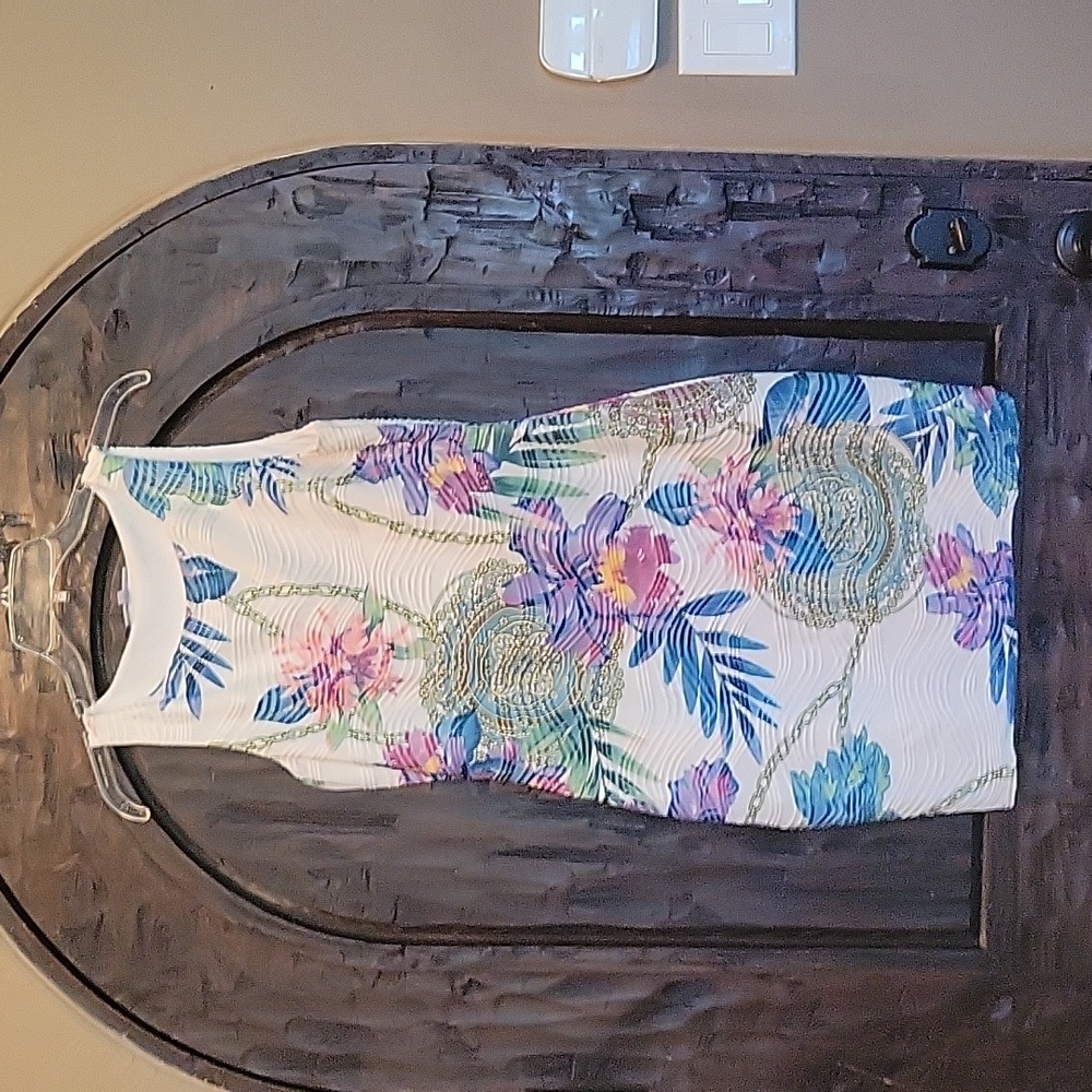 Jennifer Lopez, floral, fitted dress size small